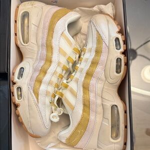 Limited Edition GOLD Nike Air Max 95 Sneakers